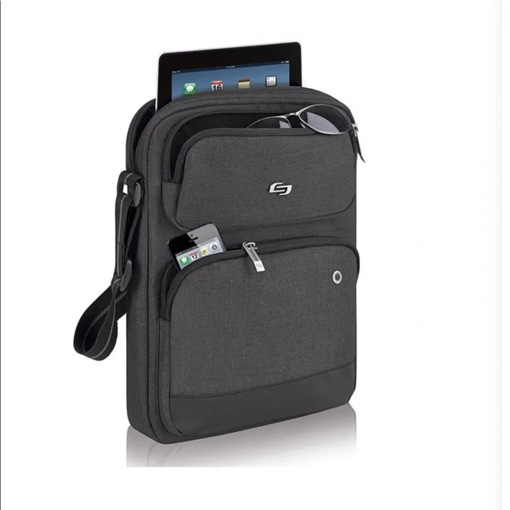 Solo 13.5” Urban Universal 11-inch Tablet Sling Bag